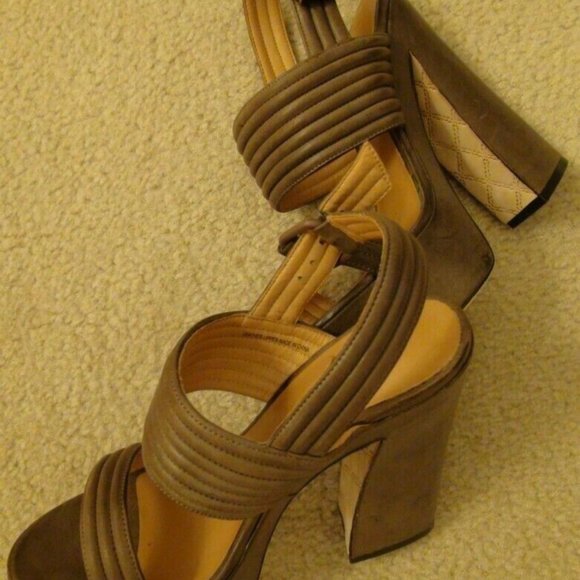 L.A.M.B. Madelle Chocolate Slingback Platform Sandal Heels Size 8M MSRP $285 - Picture 12 of 12